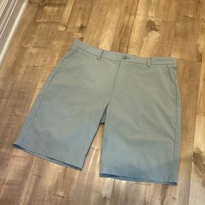 Vineyard Vines Men's Gray Flat Front Shorts